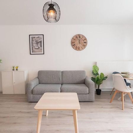 Le Douillet-T2-55M2-10Min Disney Bussy-Saint-Georges Esterno foto